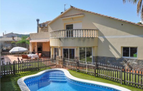 Beautiful home in Califòrnia with Outdoor swimming pool, WiFi and 4 Bedrooms